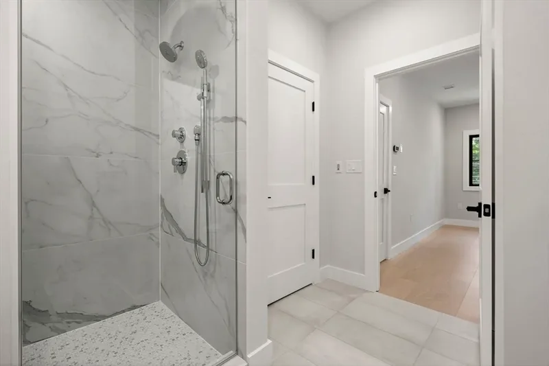 2-18 Elm Street, #8, Newton, MA, 02465, USA, Newton, Massachusetts, United States. - Photo 18