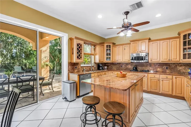 1600 Brightwaters Boulevard NE, #None, St Petersburg, FL, 33704, USA, St. Petersburg, Florida, United States. - Photo 3