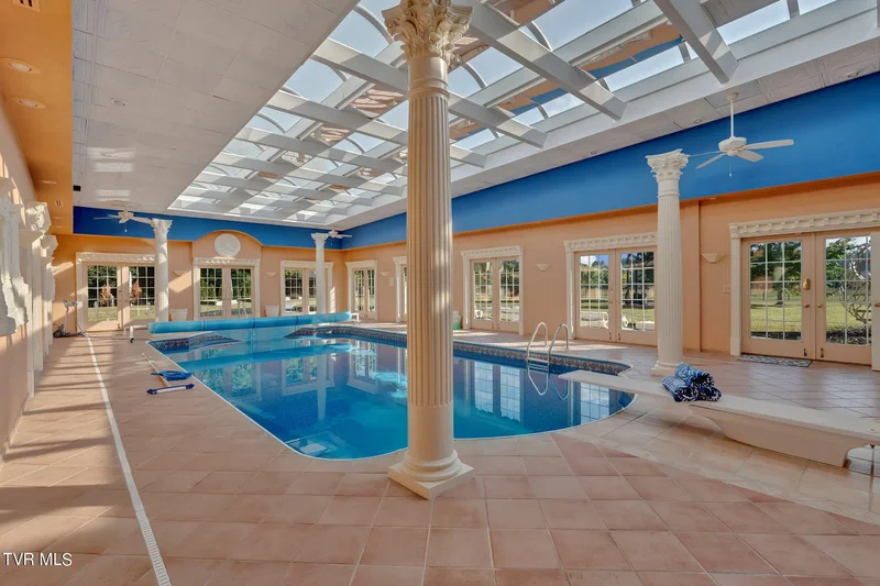 220 Degrasse Drive, Johnson City, TN 37601, Elizabethton, Tennessee, United States. - Photo 2