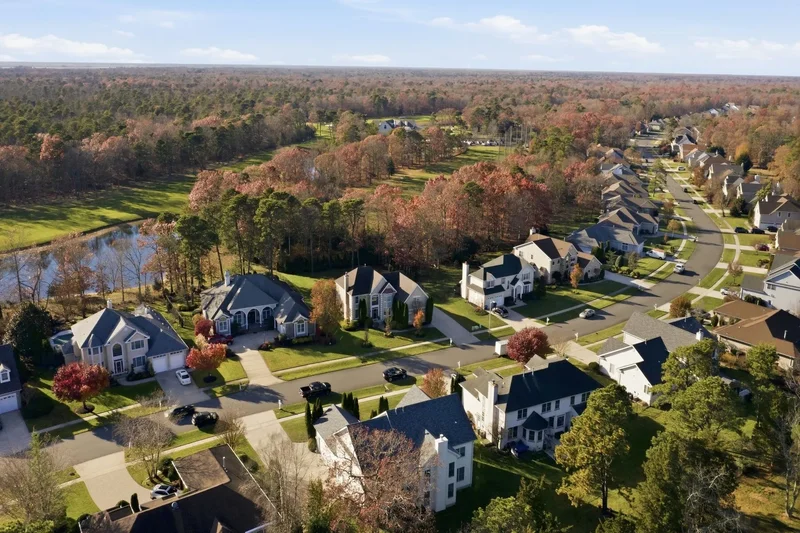 25 Pebble Beach Drive, Egg Harbor Township, NJ 08234, Egg Harbor Township, New Jersey, United States. - Photo 33