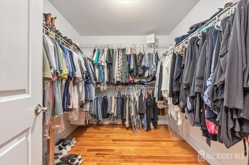 11 Madaline Rd, Edison, NJ 08820, Metuchen, New Jersey, United States. - Photo 30