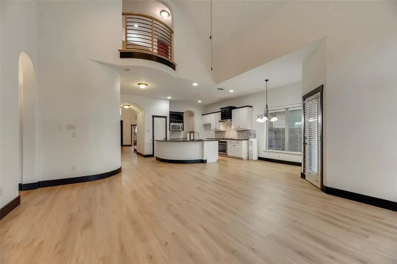 13709 Bluebell Drive, Little Elm, Texas, United States. - Photo 4