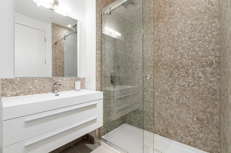 405 Rue de la Concorde, Apt. PH3101, Montreal, QC H3A0H1, Montreal, Quebec, Canada. - Photo 13