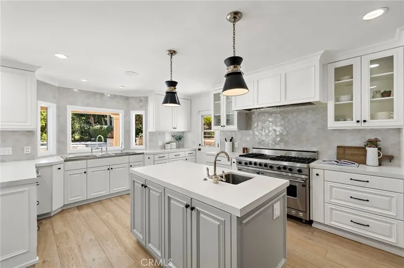 25512 Saddle Rock Place, Laguna Hills, CA 92653, Laguna Hills, California, United States. - Photo 40