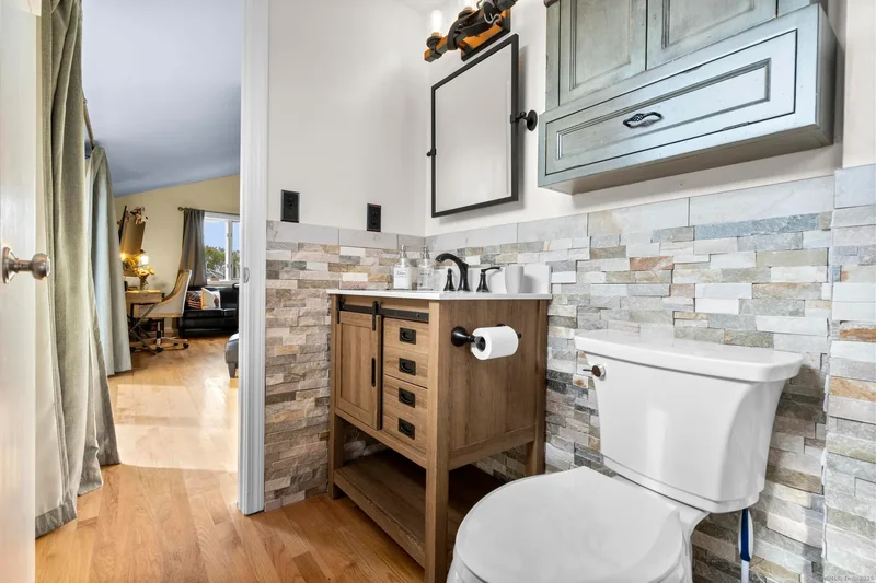 94 Summer Island Road, Branford, CT 06405, Branford, Connecticut, United States. - Photo 21
