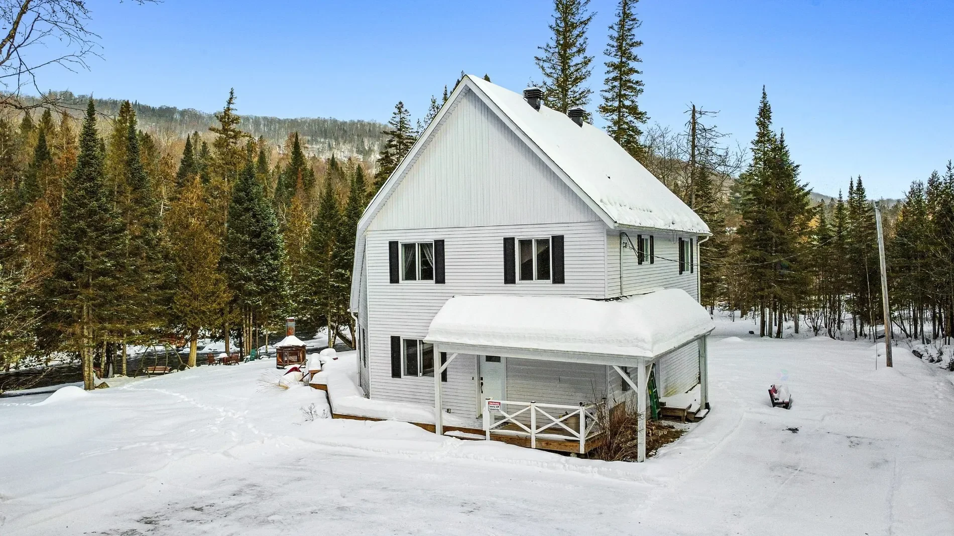 Exterior photo 3