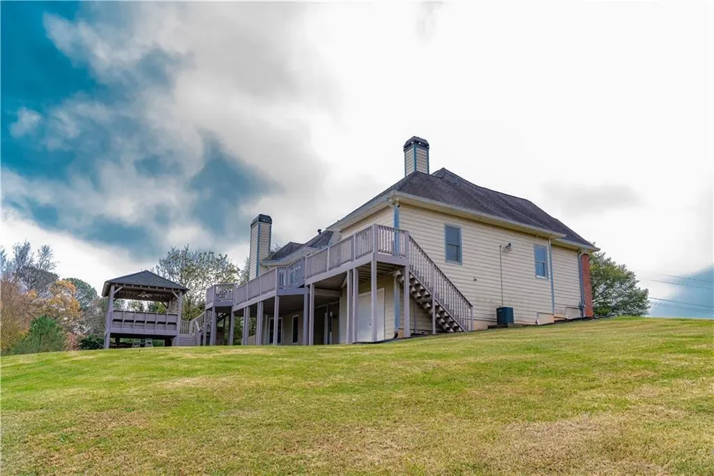 8105 Jot Em Down Road, Gainesville, Georgia, United States. - Photo 43