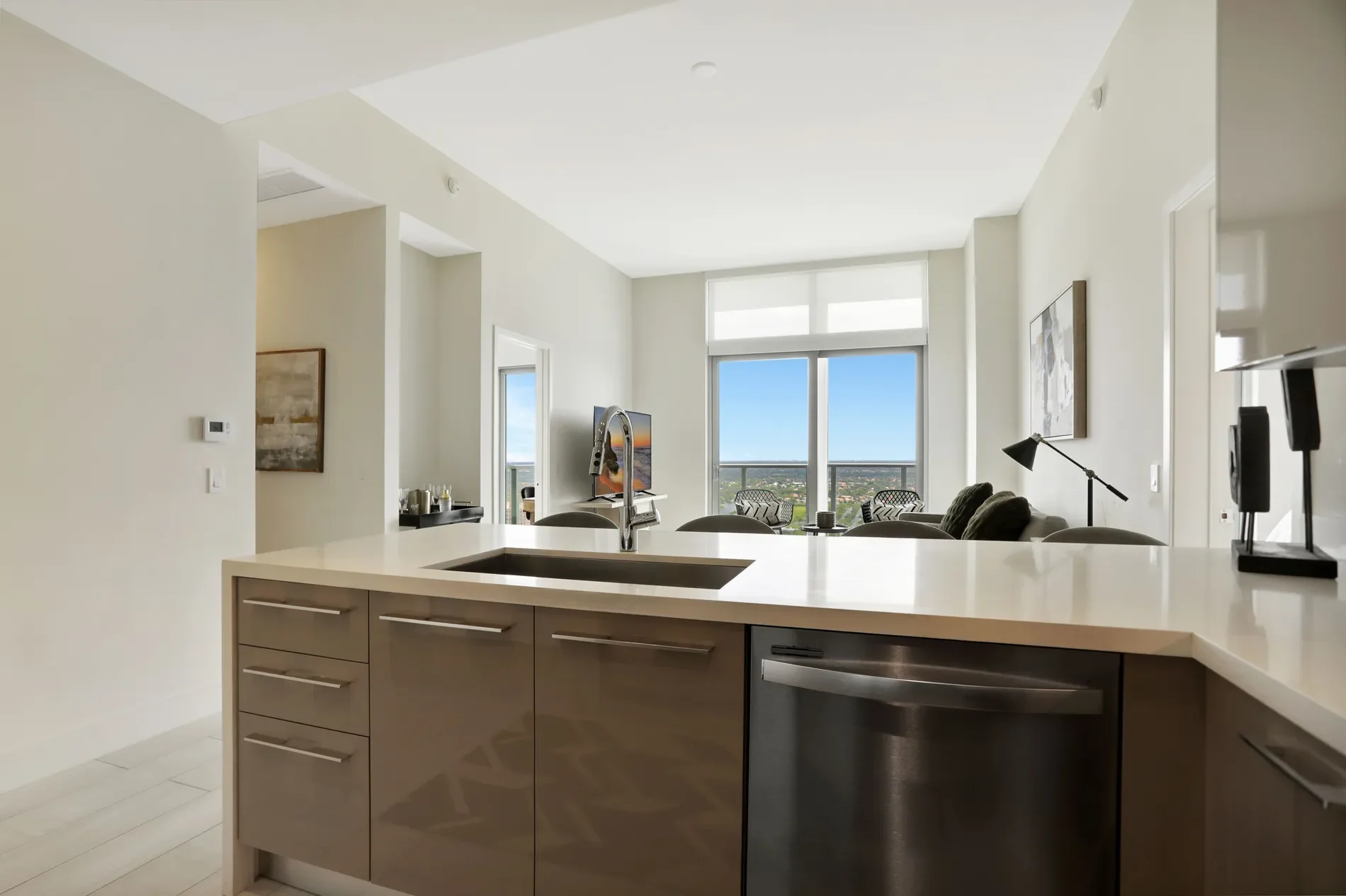 2000 Metropica Way Unit# 2607, Sunrise, FL 33323, Plantation, Florida, United States. - Photo 6