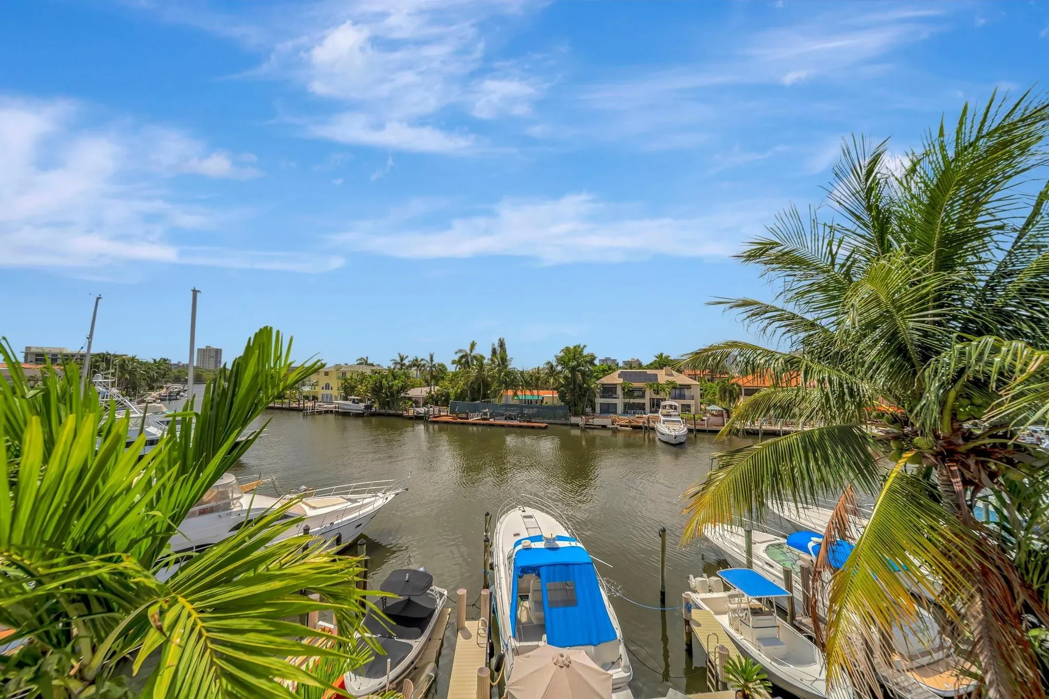 1368 BAYVIEW DR, Fort Lauderdale, Florida, United States. - Photo 58