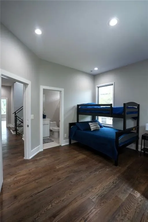 Gallery photo 8