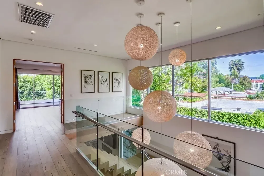 737 N Cherokee Avenue, Los Angeles, California, United States. - Photo 21