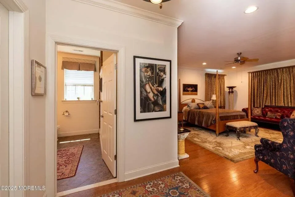 Gallery photo 8