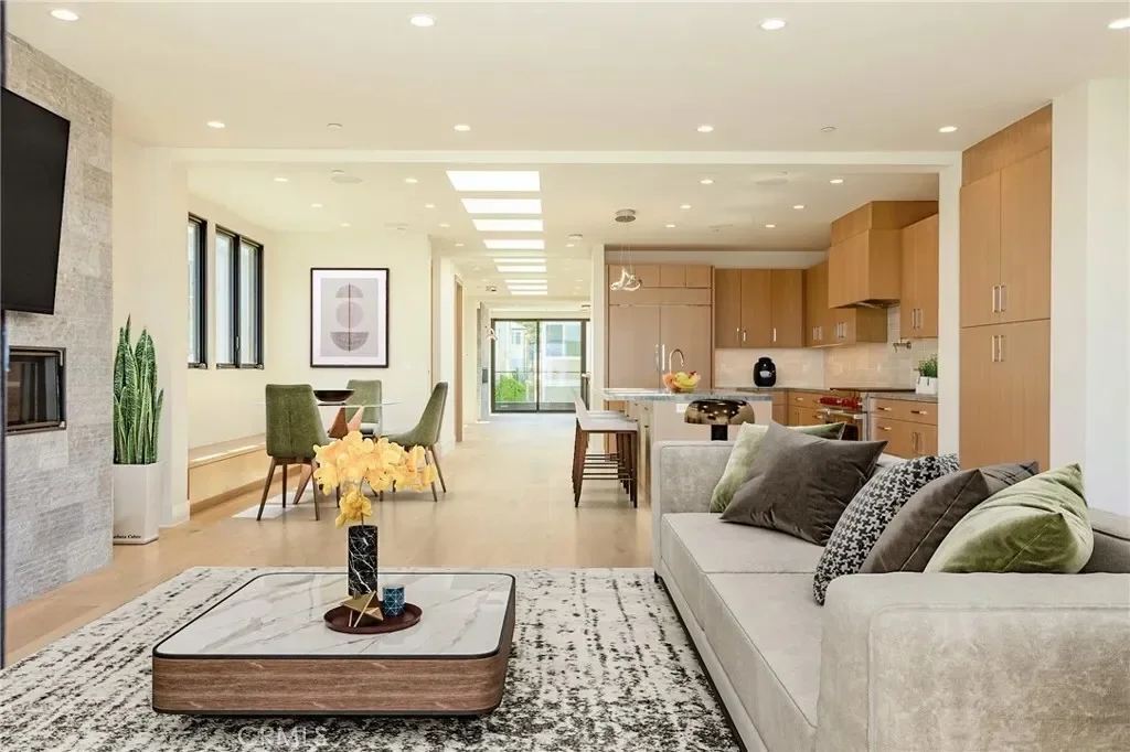 404 16th Street, Manhattan Beach, California, United States. - Photo 21