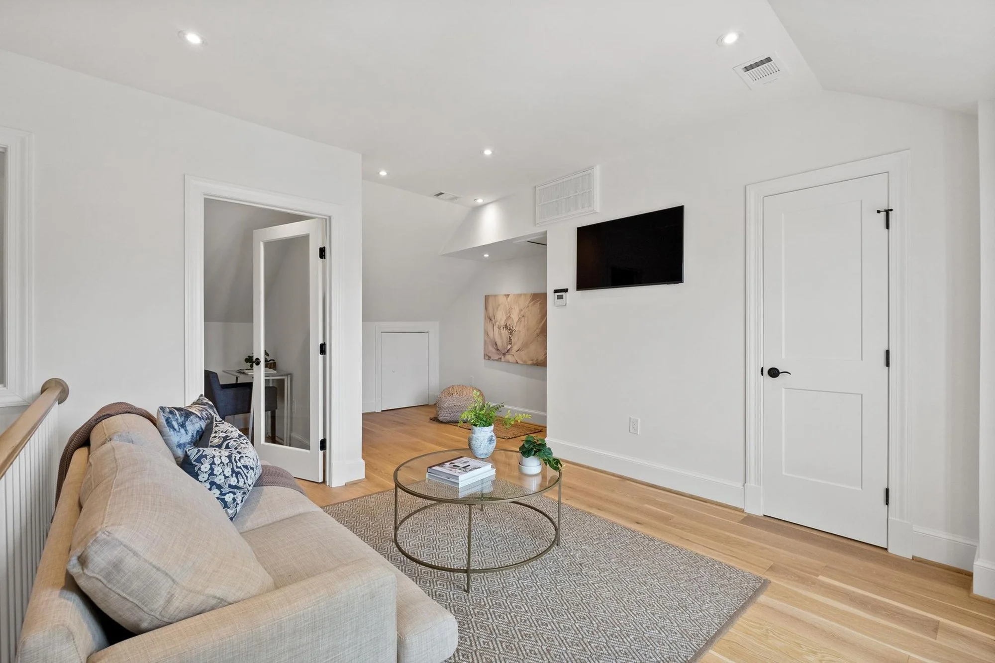 411 S Saint Asaph Street , Alexandria, VA 22314, Alexandria, Virginia, United States. - Photo 22
