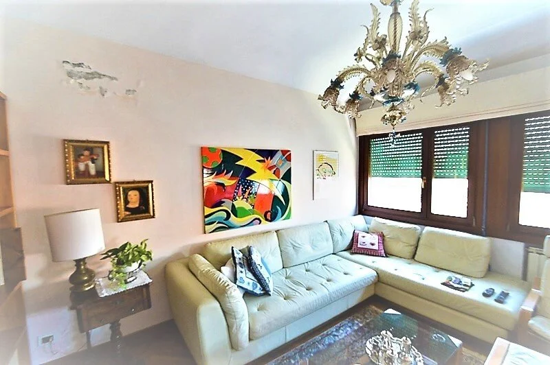 Gallery photo 3