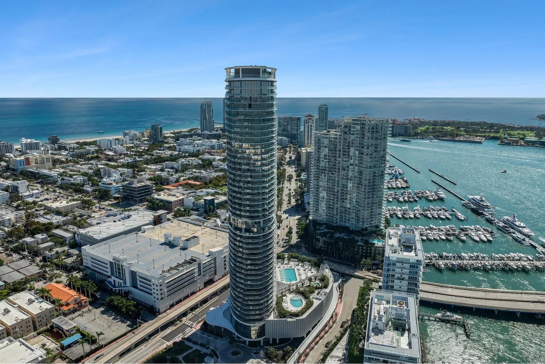 500 Alton Rd, Miami Beach, Florida, United States. - Photo 22