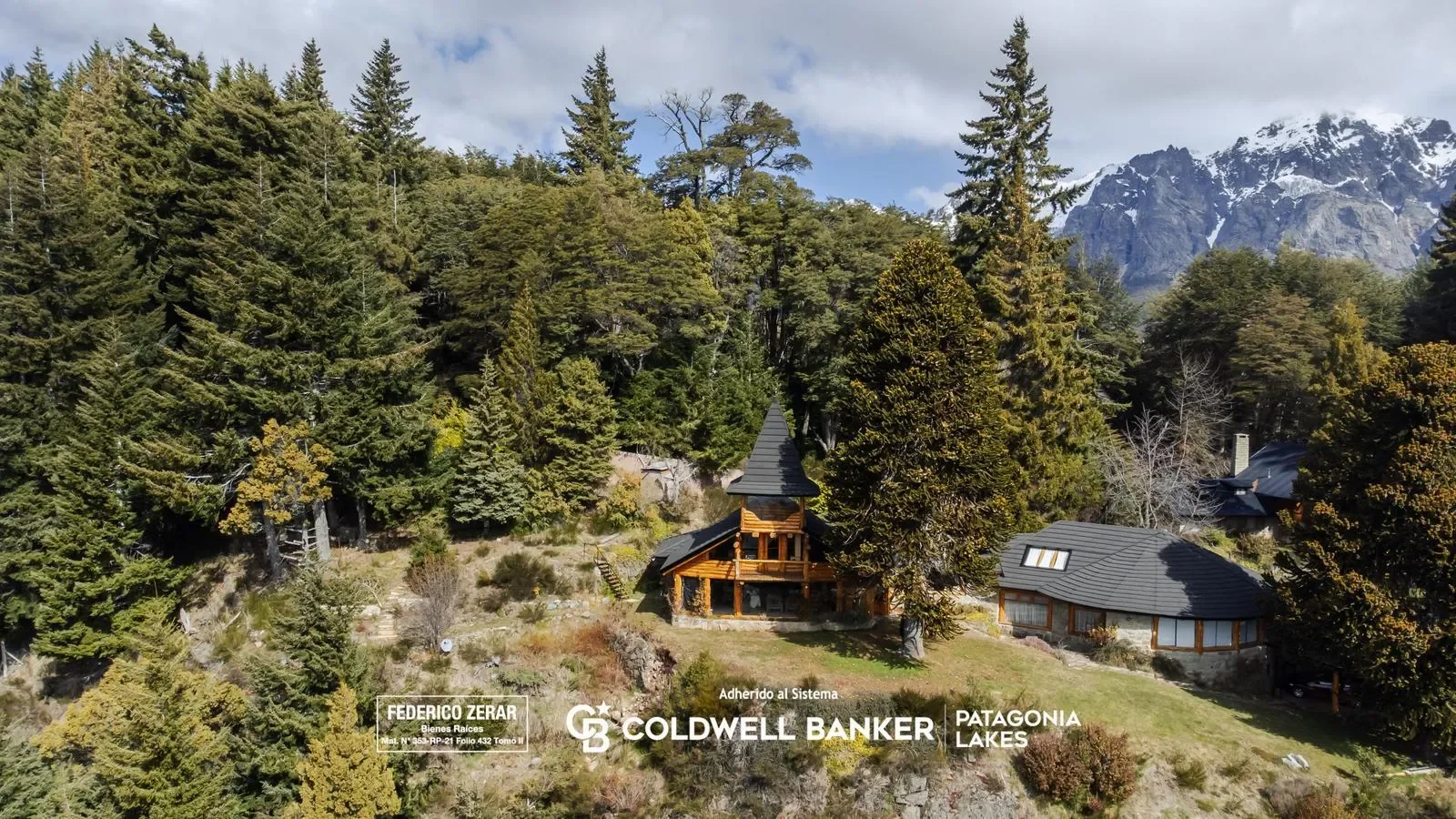 VENTA - Exclusiva casa de  5 dormitorios, 4 baños en barrio del Golf, Llao Llao, Bariloche, Bariloche, Villa Llao Llao, Río Negro, Argentina. - Photo 47