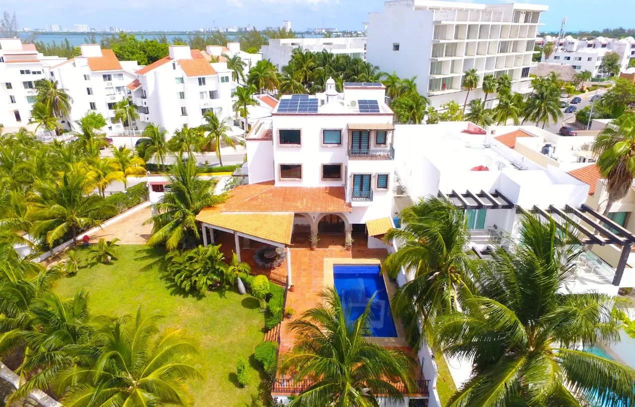 Pok-ta-pok, Kukulcan Boulevard, Zona Hotelera, 77500 Cancún, Q.R., Mexico, Cancún, Quintana Roo, Mexico. - Photo 13