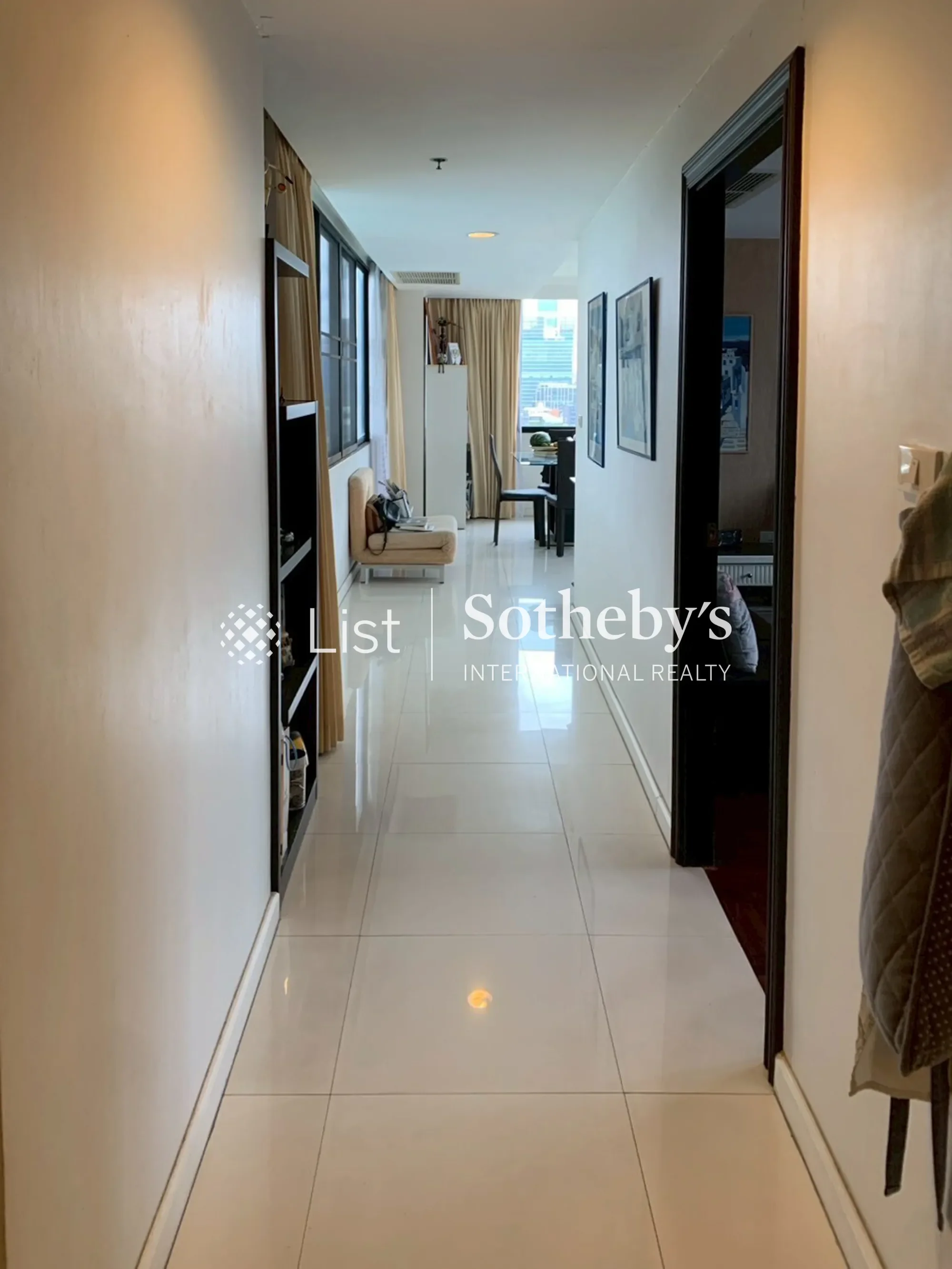 Gallery photo 4