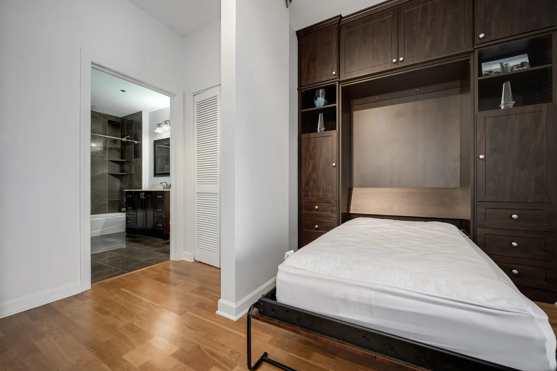 1211 S Prairie Avenue Unit# 2905, Chicago, IL 60605, Chicago, Illinois, United States. - Photo 14