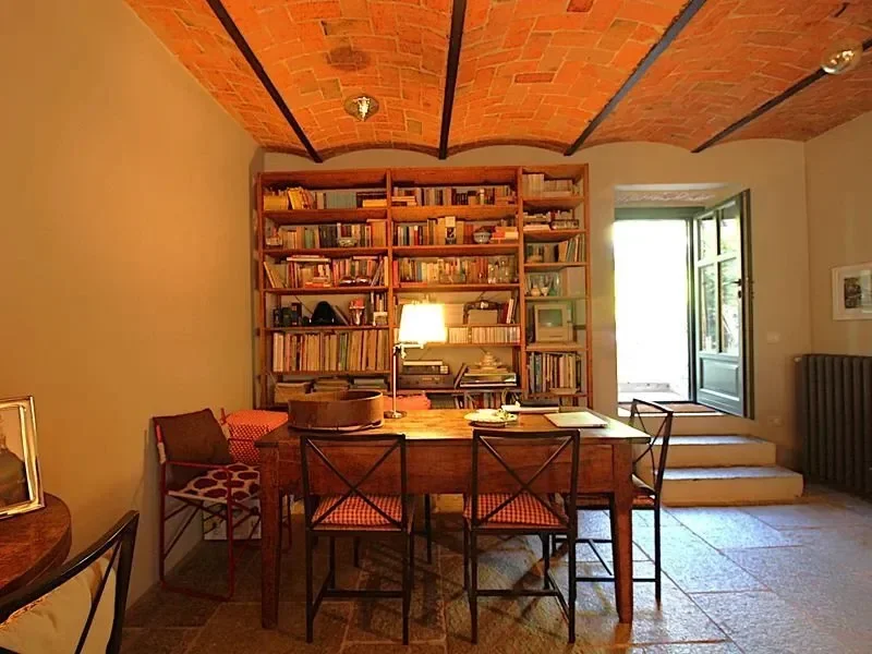 Gallery photo 8