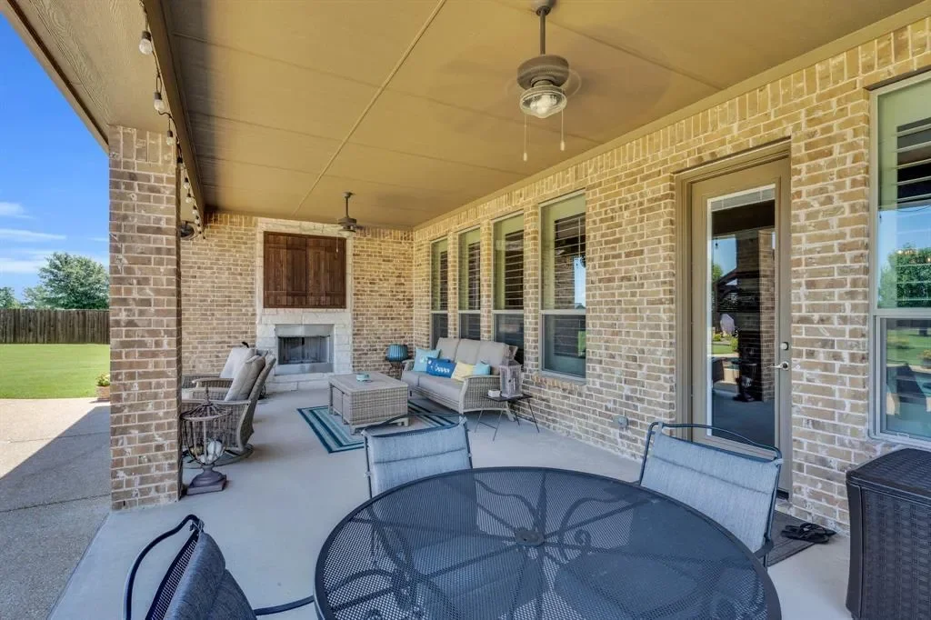 5631 Limestone Lane, Midlothian, TX 76065, Midlothian, Texas, United States. - Photo 24