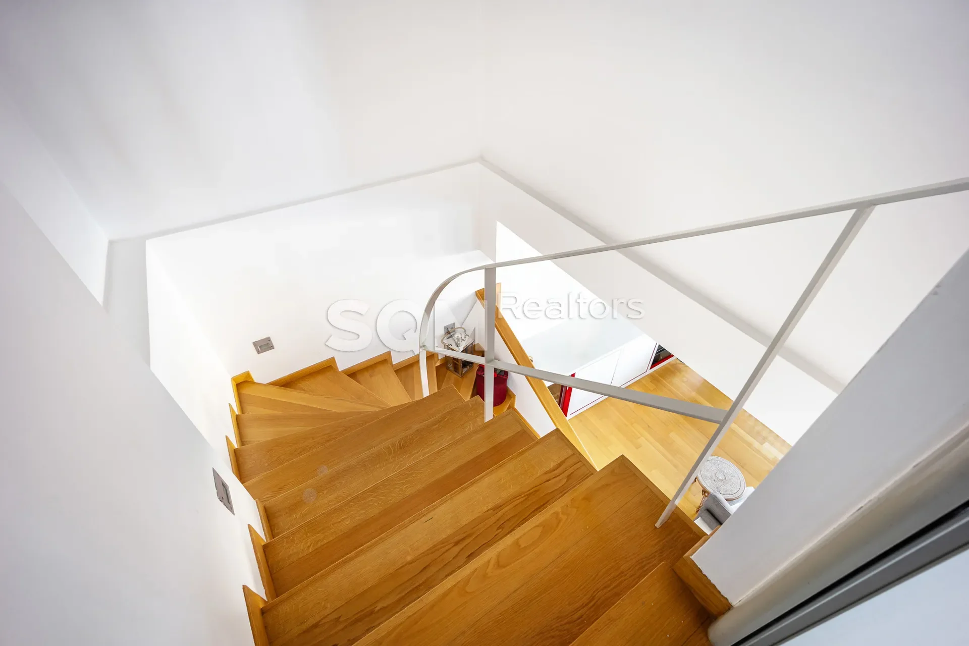 Gallery photo 2
