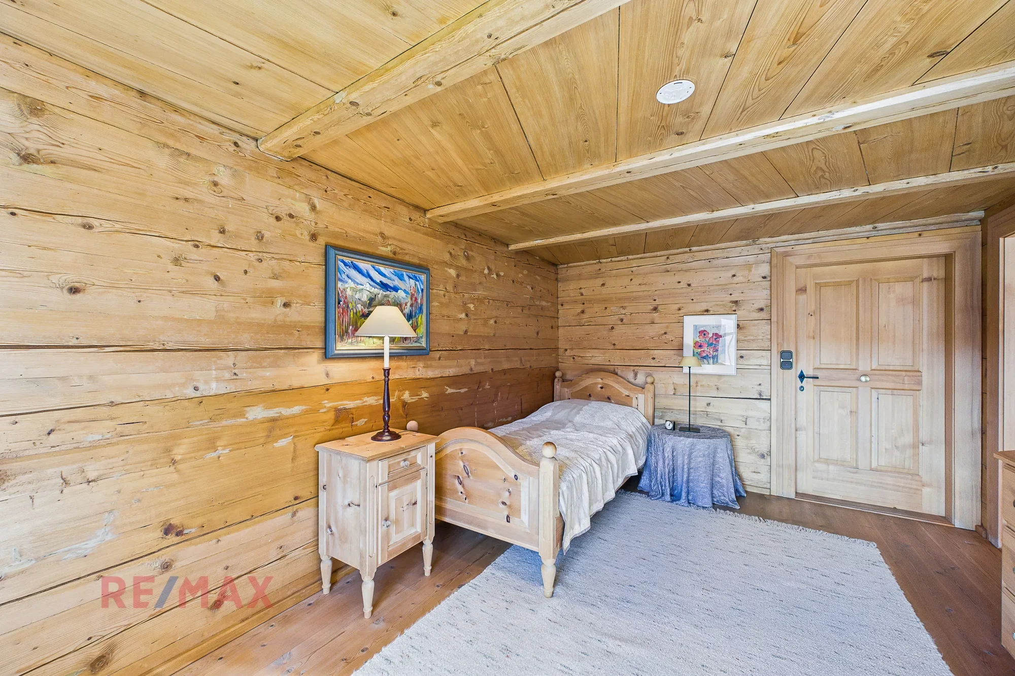 Gallery photo 12