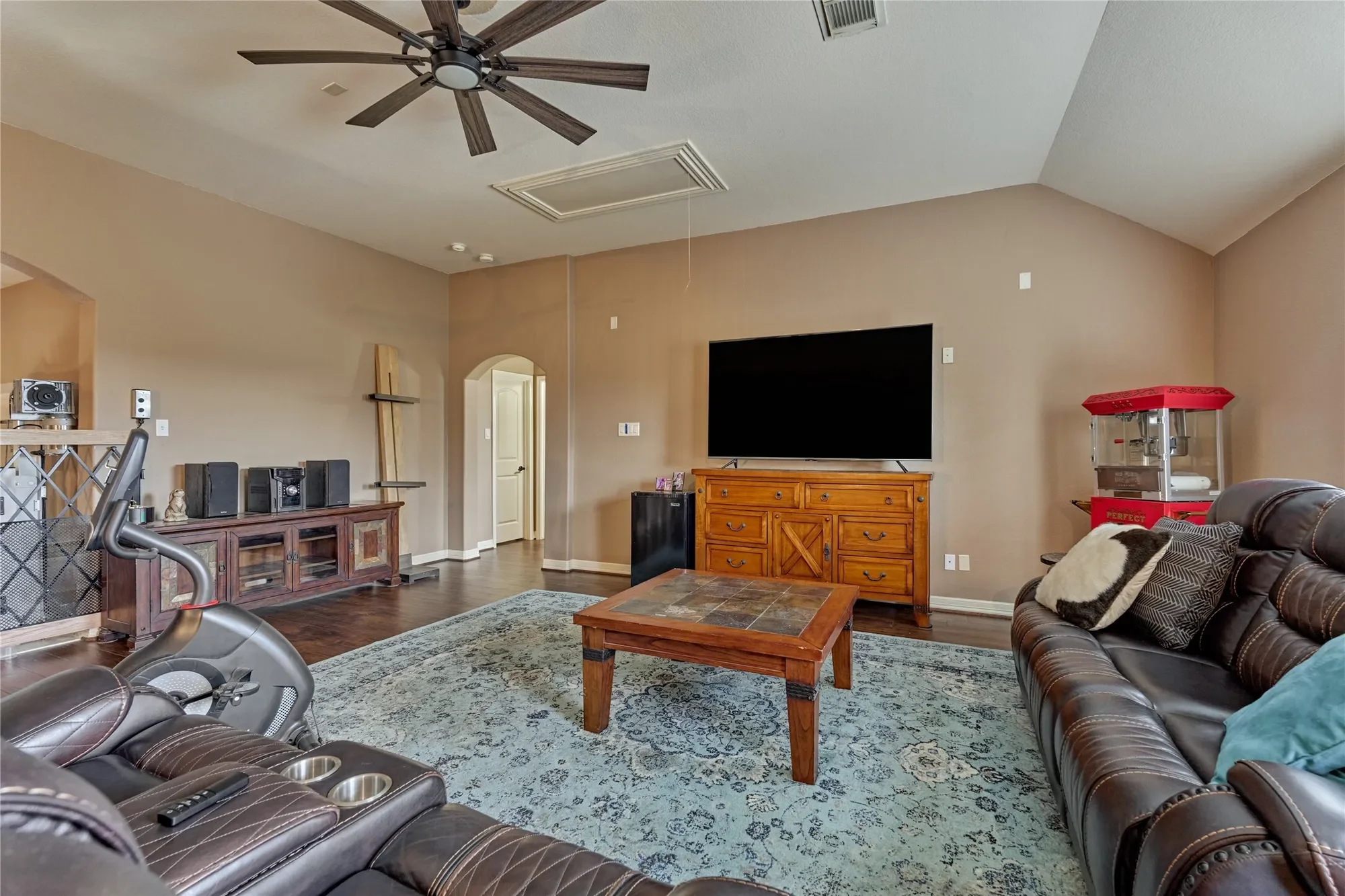 19089 Grandview Point, Montgomery, TX 77356, Montgomery, Texas, United States. - Photo 22