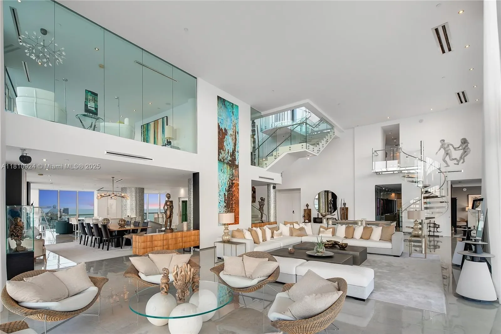 450 Alton Rd, #PH1, Miami Beach, Florida, United States. - Photo 27