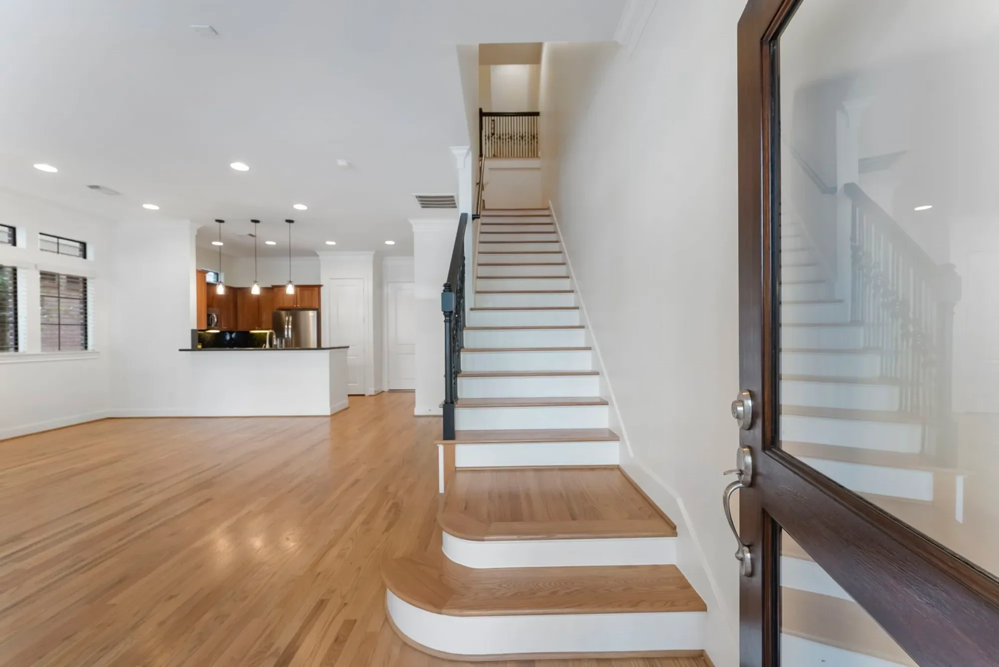 14 Riva Row, The Woodlands, TX 77380, Spring, Texas, United States. - Photo 4