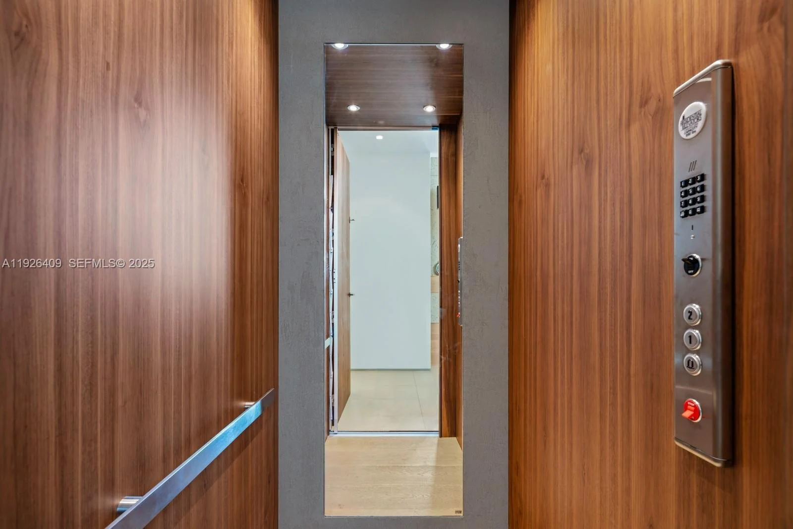 6480 Allison Rd, Miami Beach, Florida, United States. - Photo 3