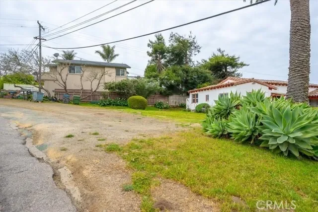 685 Kings Ave , Morro Bay, CA 93442, Morro Bay, California, United States. - Photo 32