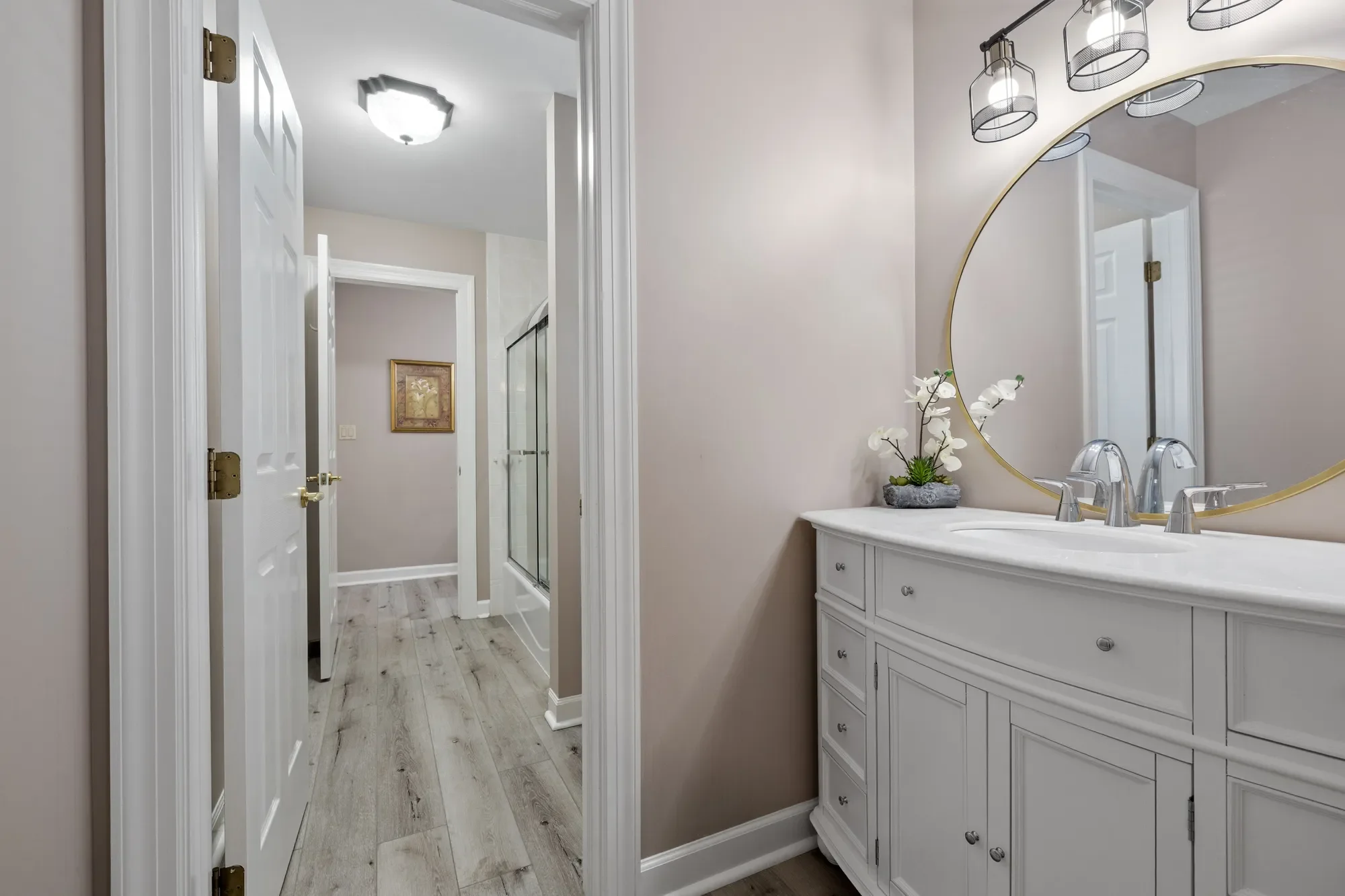 55 Chesterfield Court , Burr Ridge, IL 60522, Burr Ridge, Illinois, United States. - Photo 3