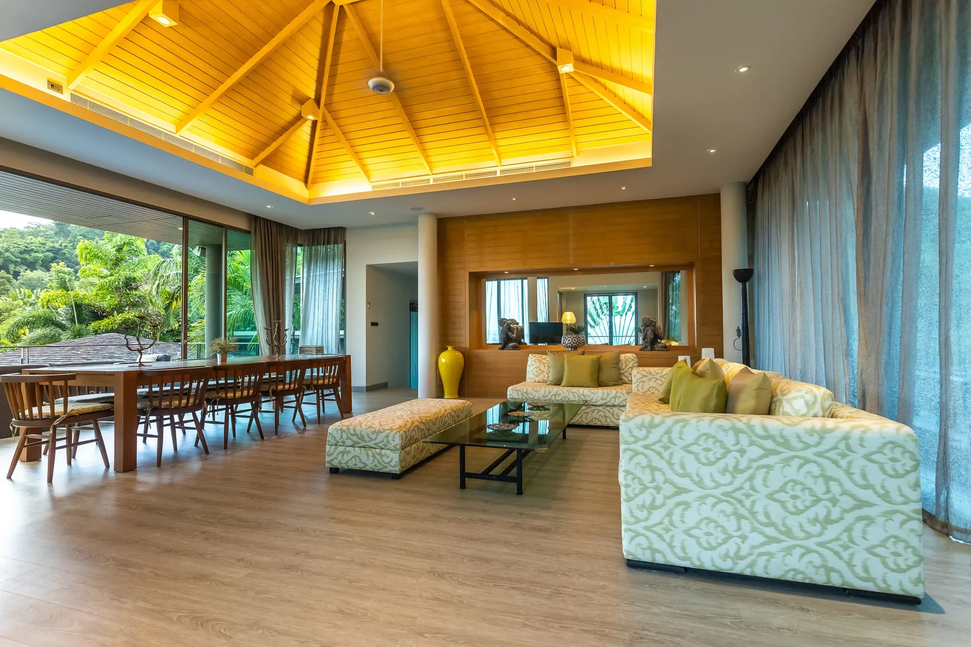 Gallery photo 1