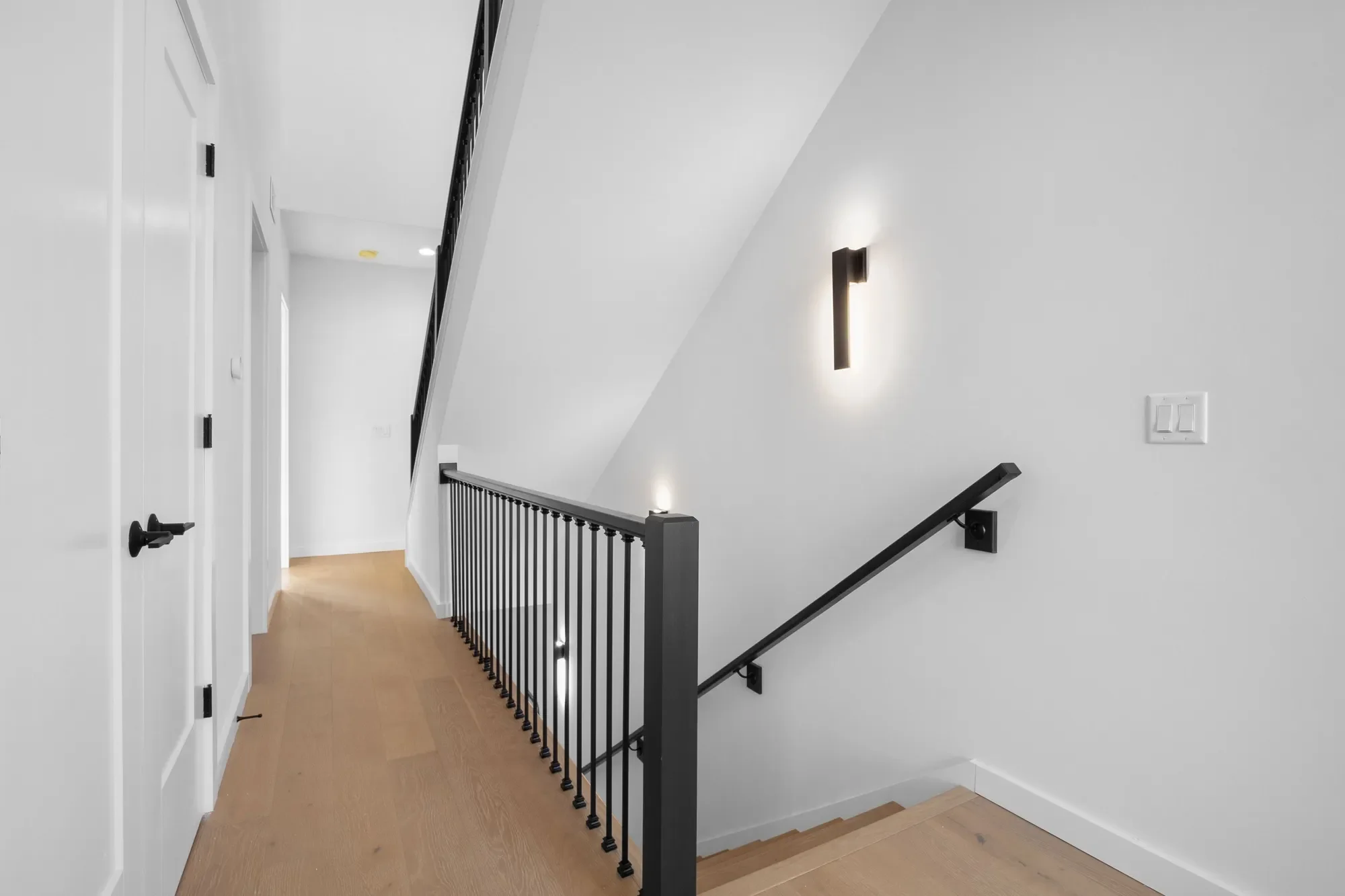 215 North Sarah Street #13 , St. Louis, MO 63108, St. Louis, Missouri, United States. - Photo 34