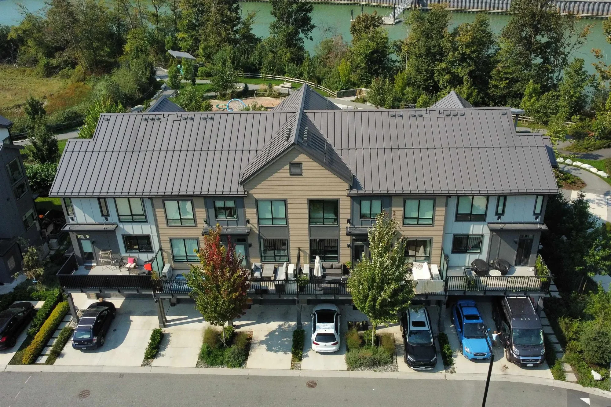 38053 Helm Way, Squamish, British Columbia, Canada. - Photo 11