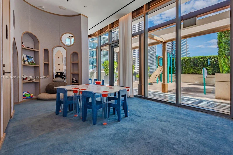 801 S Miami Ave 2901, Miami, Florida, United States. - Photo 72