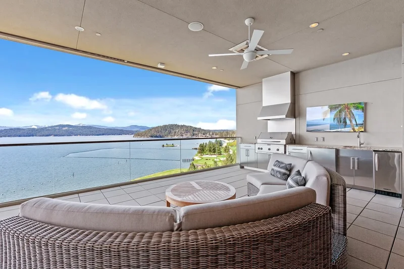 2051 S Island Green Dr, Coeur d'Alene, ID 83814, Coeur d'Alene, Idaho, United States. - Photo 43