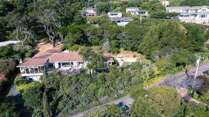 4980 Paradise Drive, Tiburon, California, United States. - Photo 36