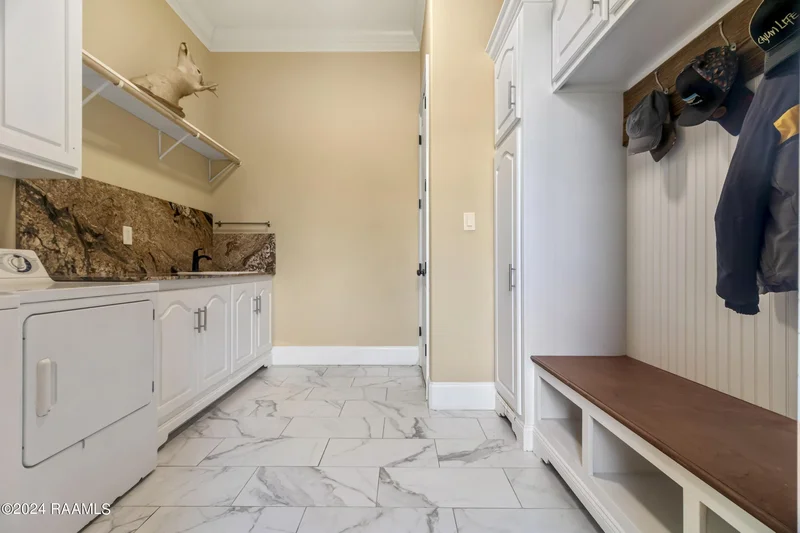 701 Louis Arceneaux Road, Lafayette, LA 70507, Lafayette, Louisiana, United States. - Photo 17