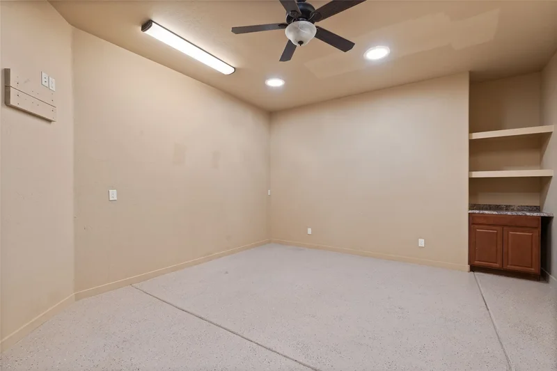 5720 Rio Lama Road Ne, Rio Rancho, NM 87144, Rio Rancho, New Mexico, United States. - Photo 34