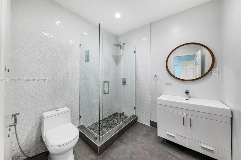 114 2nd Dilido Ter, Miami Beach, Florida, United States. - Photo 20