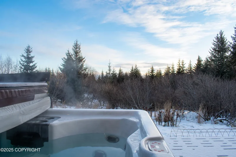 925 Soundview Avenue, Homer, AK 99603, Homer, Alaska, United States. - Photo 44