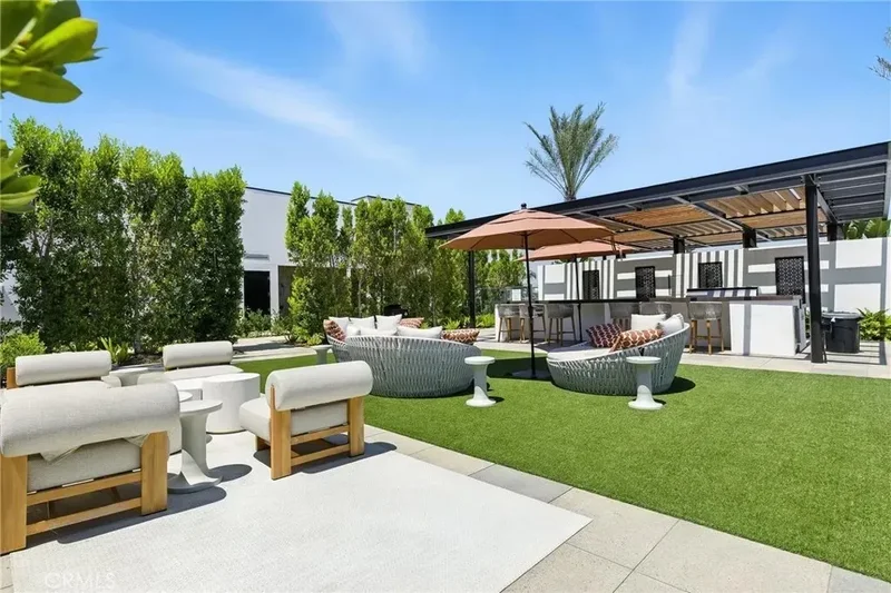 258 Sage Way, Montebello, California, United States. - Photo 8