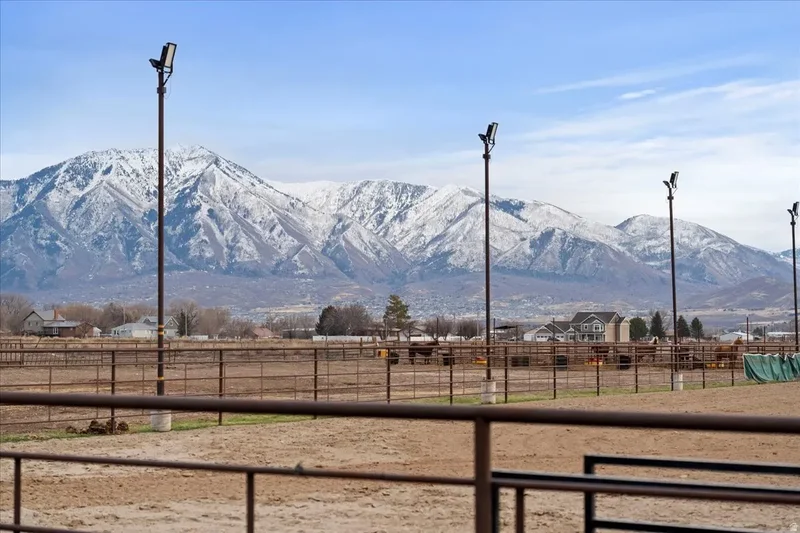 7702 S 3300 W, Spanish Fork, Utah, United States. - Photo 68