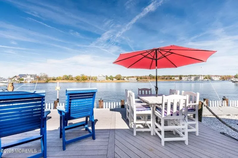 658 Fairview Ln, Forked River, NJ 08731, Lacey Township, New Jersey, United States. - Photo 13