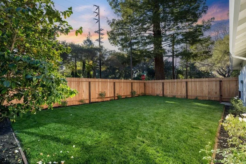 1010 Ringwood Avenue, Menlo Park, California, United States. - Photo 22