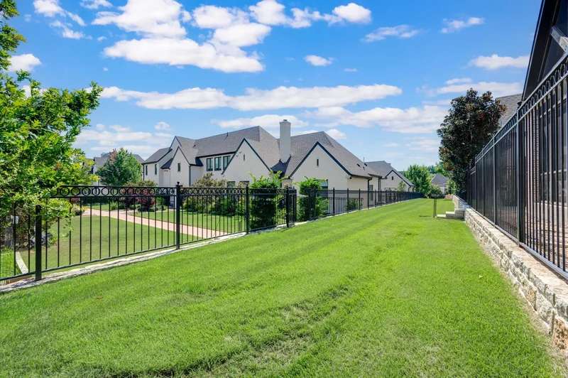 49 Fawn Wood Drive , Dallas, TX 75248, Dallas, Texas, United States. - Photo 11
