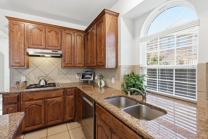 517 Royal Oak Drive , Murphy, TX 75094, Richardson, Texas, United States. - Photo 17